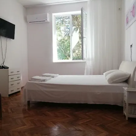アパート Top Location Near To City Center And Sea Garden *