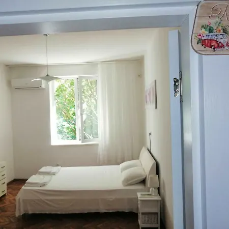 Appartement Top Location Near To City Center And Sea Garden Burgas Stad