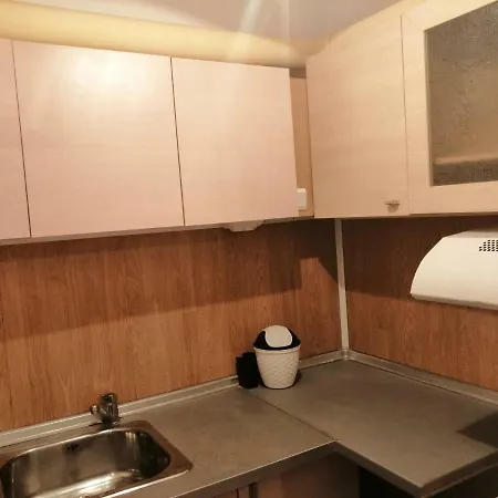 Top Location Near To City Center And Sea Garden * Burgas Stad