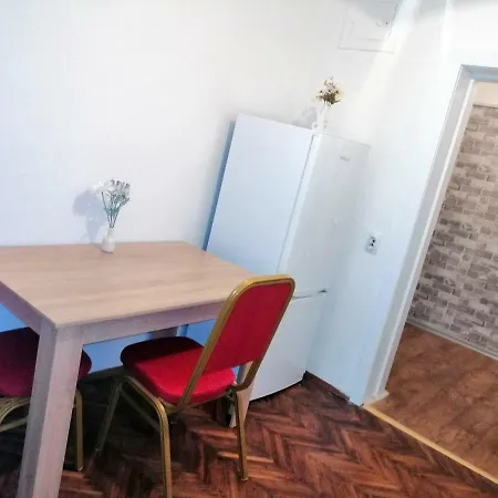 Top Location Near To City Center And Sea Garden Appartement